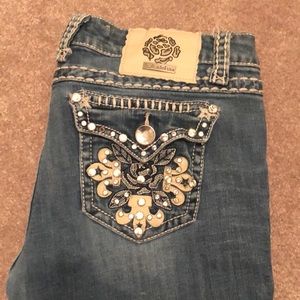 L.A IDOL BOOTCUT Jeans (juniors) Size 11 40$